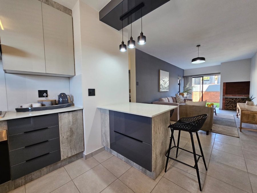 To Let 2 Bedroom Property for Rent in Cashan North West